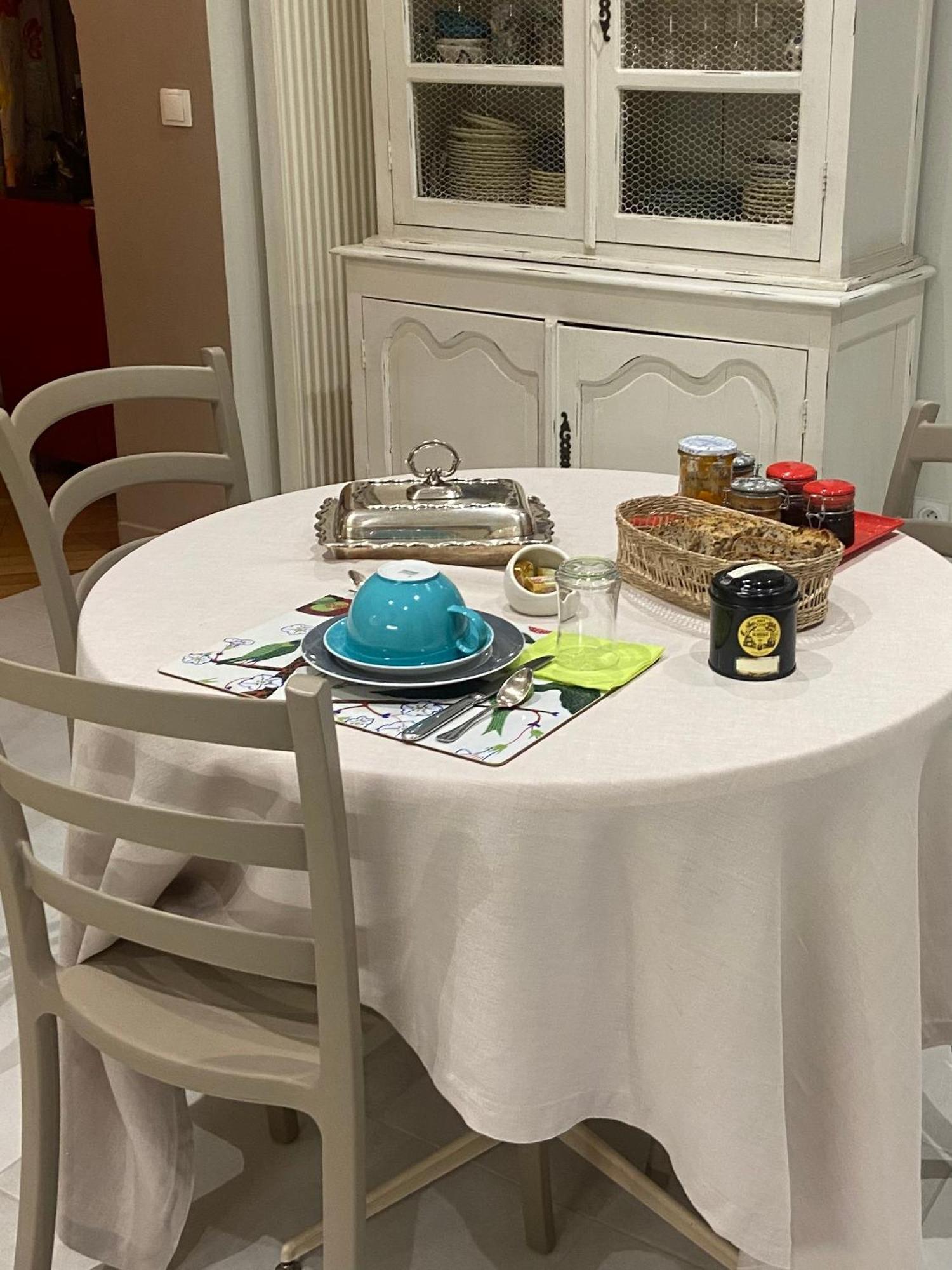 Calme , Proche Du Centre, Grande Terrasse, Petit Dejeuner Bordeaux Dış mekan fotoğraf